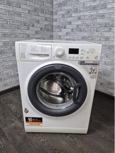 Стиральная машина Ariston VMSG 8029